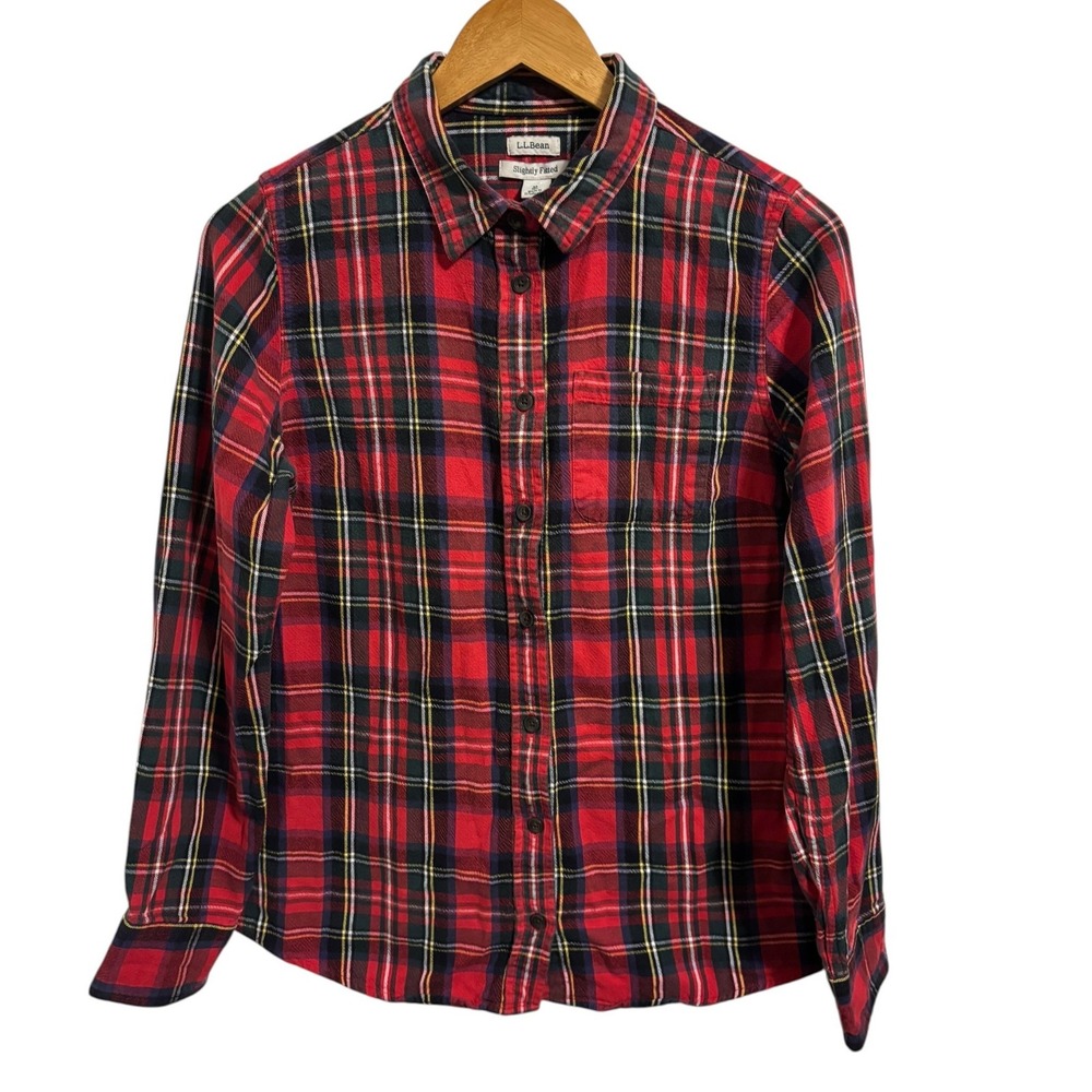 LL Bean Plaid Button Down Red Tartan Slightly Fitted Cabincore Lumberjack Size M - Picture 2 of 11